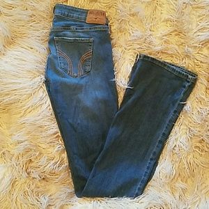 Hollister boot cut jeans size 26 inseam 33